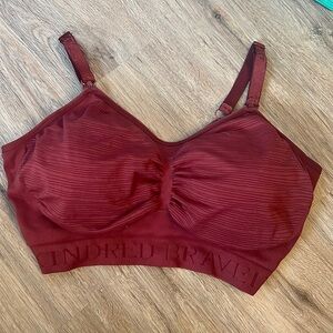 Kindred bravely pumping bra